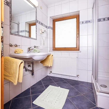 Heim フューゲン